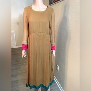 Pakistani Personalized & Customized Dress